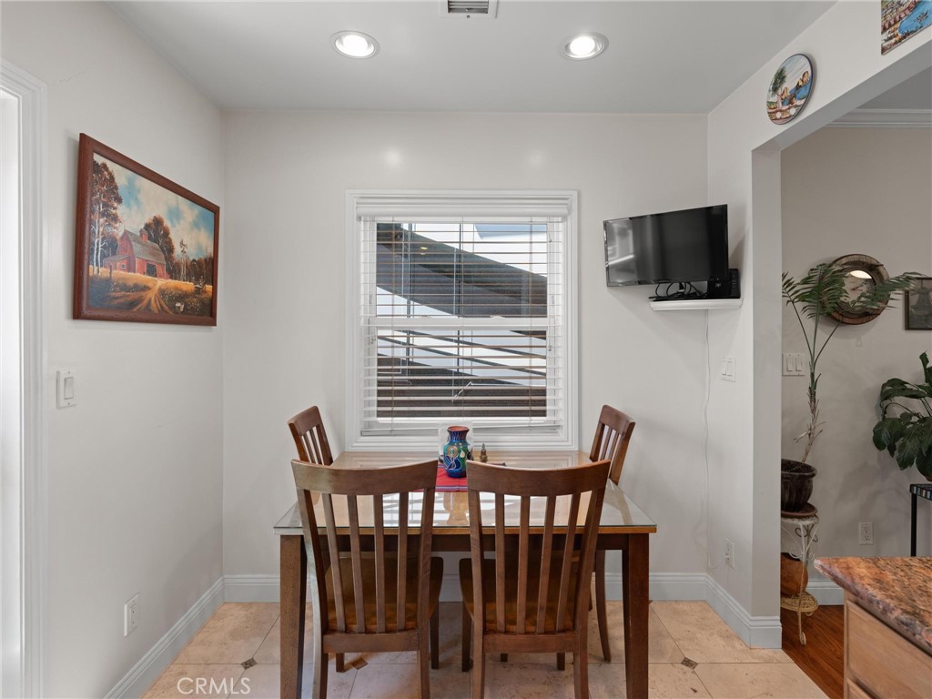 MLS #SB25185366 img 16