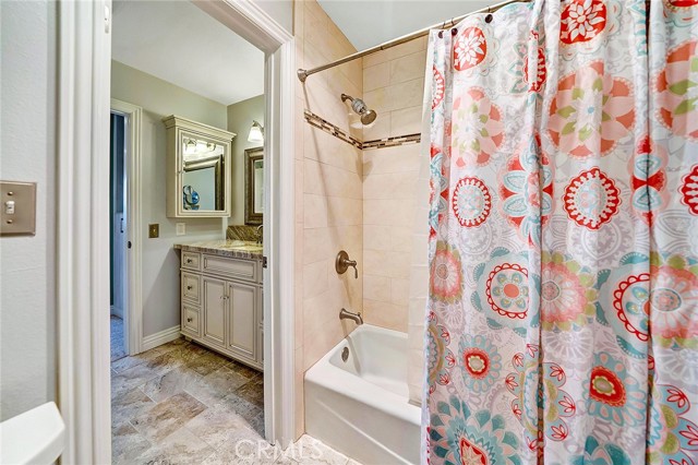 609 Meyer Lane, Redondo Beach, California 90278, 2 Bedrooms Bedrooms, ,1 BathroomBathrooms,Residential,Sold,Meyer,SB21203069