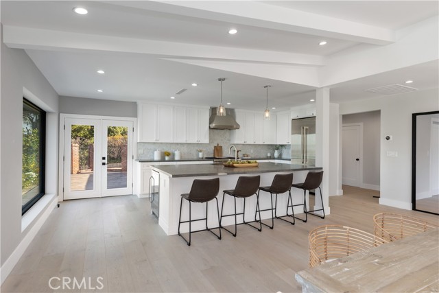 34 Deerhill Drive, Rolling Hills Estates, California 90274, 4 Bedrooms Bedrooms, ,3 BathroomsBathrooms,Residential,Sold,Deerhill,SB22242492