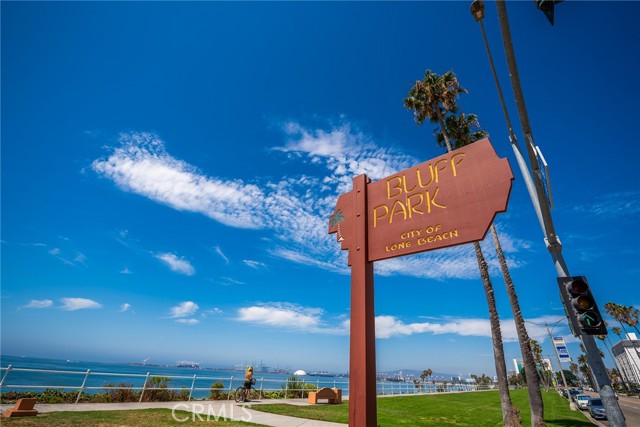 Detail Gallery Image 4 of 33 For 2772 2a E 2nd St #A2,  Long Beach,  CA 90803 - 2 Beds | 2 Baths