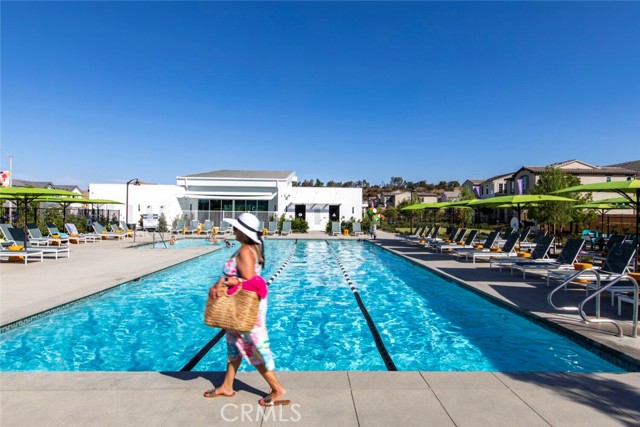2549 Sprout Lane, Corona CA: https://media.crmls.org/medias/6732894d-42b0-4ca1-9395-70a1a2bc0bf3.jpg
