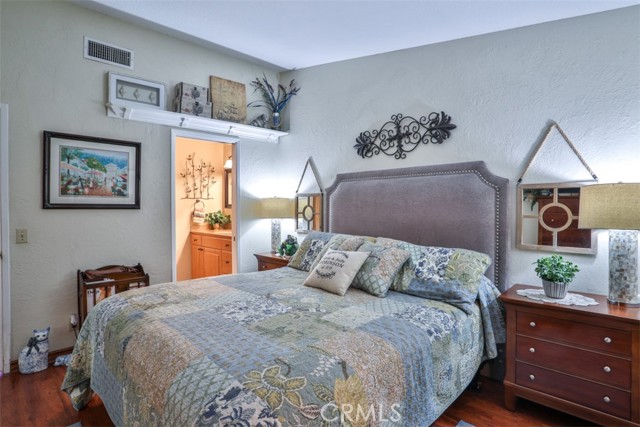 9793 Louise Way, Rancho Cucamonga CA: https://media.crmls.org/medias/6733103d-230d-4e09-8b3d-b56671402566.jpg