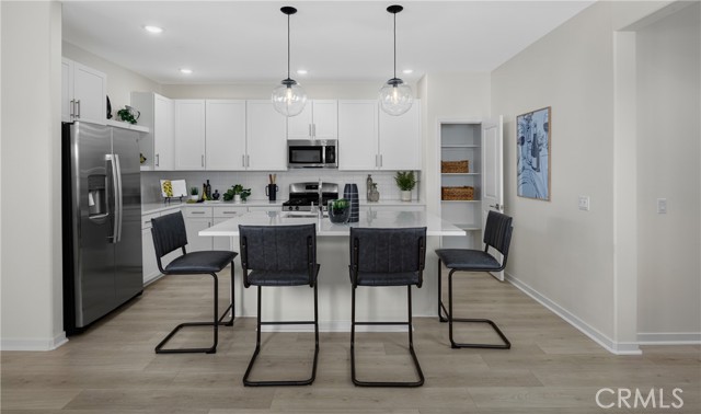 Detail Gallery Image 3 of 19 For 3391 Kellie Ave, Rosamond,  CA 93560 - 4 Beds | 3 Baths