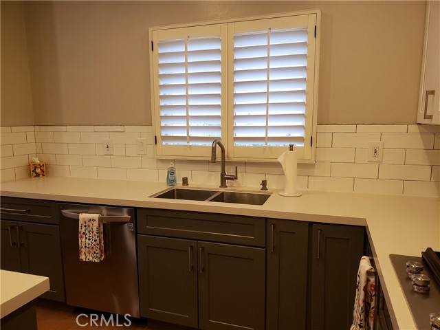 Detail Gallery Image 13 of 50 For 2447 Oneida St #2,  Pasadena,  CA 91107 - 3 Beds | 2/1 Baths