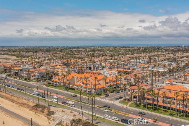 Detail Gallery Image 9 of 33 For 2000 Coast Hwy #309,  Huntington Beach,  CA 92648 - 2 Beds | 2 Baths