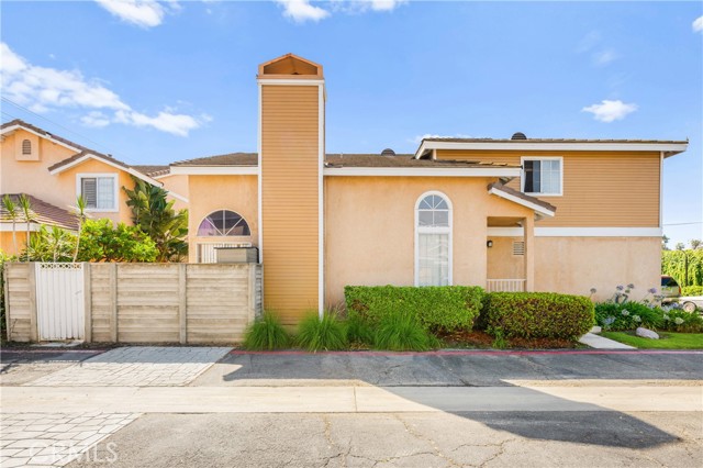 9900 Tagus Street, Pico Rivera CA: https://media.crmls.org/medias/67373c41-1d73-4f3b-b5ed-24bf615c3c8e.jpg