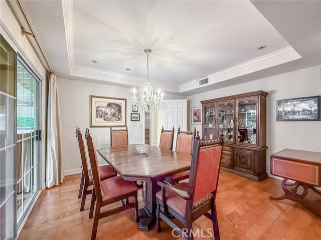 17512 Superior Street photo 12