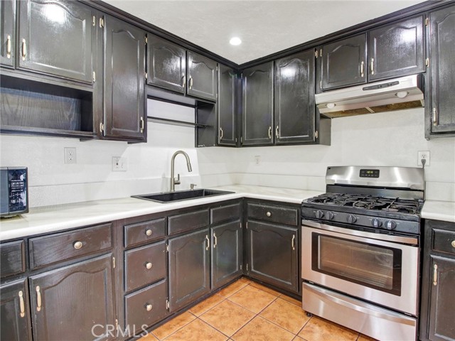 Detail Gallery Image 8 of 38 For 110 W Forhan St, Long Beach,  CA 90805 - 2 Beds | 1 Baths