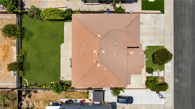 12337 Columbia Lane, Eastvale CA: https://media.crmls.org/medias/673b701c-dcb5-4d71-a0f0-3e331eb0b928.jpg