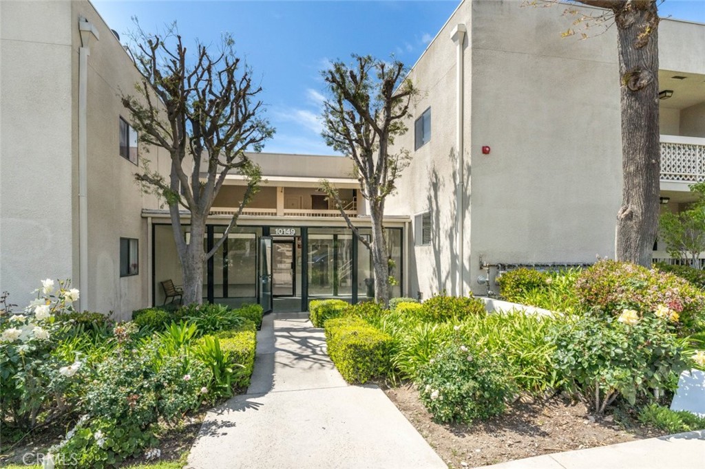 10149 Commerce Avenue 26, Tujunga, CA 91042