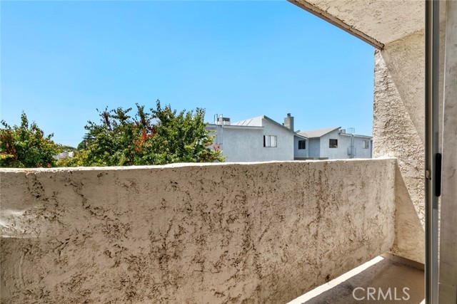 8801 Cedros Avenue, Panorama City CA: https://media.crmls.org/medias/673d718b-3913-4732-90ed-2e06886662af.jpg