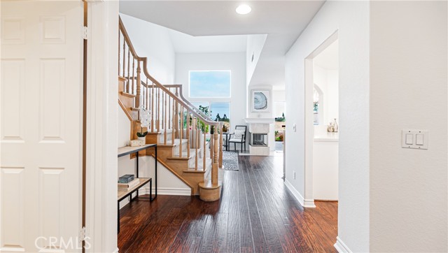 15 Via Athena, Aliso Viejo CA: https://media.crmls.org/medias/673e1a50-faf3-4763-9f27-7a32a9991cdf.jpg