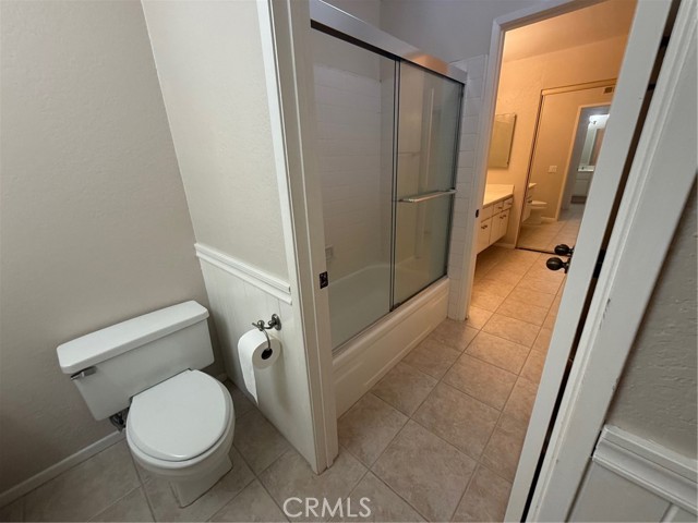 Detail Gallery Image 12 of 24 For 41 Oxford #10,  Irvine,  CA 92612 - 2 Beds | 2 Baths