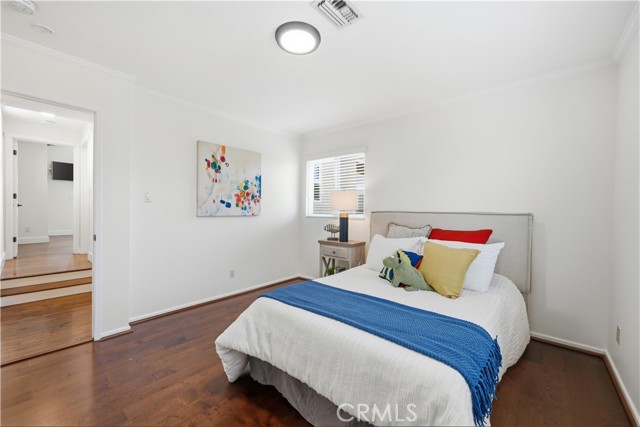 Detail Gallery Image 35 of 49 For 1808 Manzanita Lane, Manhattan Beach,  CA 90266 - 5 Beds | 3 Baths