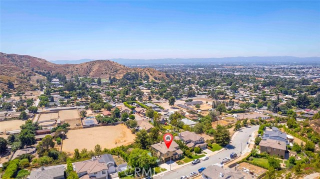 10266 Horsehaven Street, Sun Valley CA: https://media.crmls.org/medias/673f1457-01d5-4775-a772-6b23d41a8289.jpg