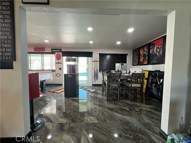 Detail Gallery Image 21 of 59 For 15245 Apache Rd, Apple Valley,  CA 92307 - 3 Beds | 2 Baths