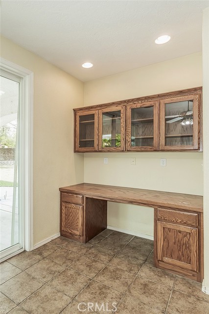 Detail Gallery Image 18 of 75 For 1377 Fenmore, Sanger,  CA 93657 - 4 Beds | 3 Baths