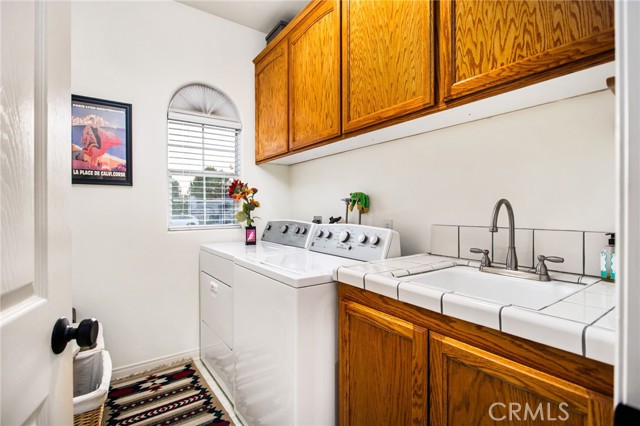Detail Gallery Image 20 of 55 For 22410 Canyon Lake Dr, Canyon Lake,  CA 92587 - 3 Beds | 2/1 Baths