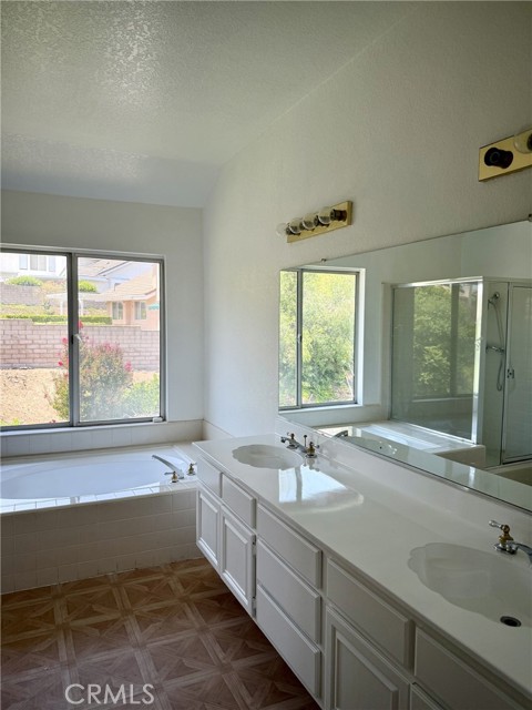 15358 Morningside Drive, Chino Hills CA: https://media.crmls.org/medias/6742444a-161b-424c-a4ef-45079d43ae45.jpg