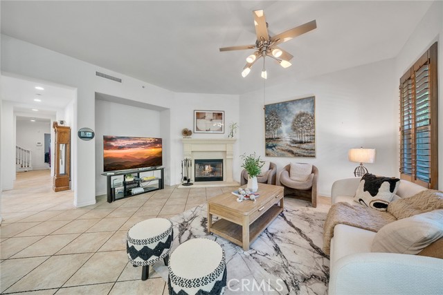 Detail Gallery Image 11 of 38 For 18979 Pelham Way, Yorba Linda,  CA 92886 - 3 Beds | 3/1 Baths