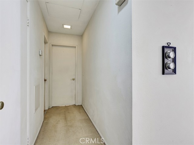 Image 23 of 49 For 12109 Sylvan River 131