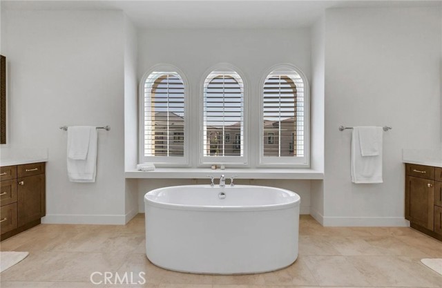 Detail Gallery Image 22 of 36 For 52 Eider Run, Irvine,  CA 91618 - 5 Beds | 5/1 Baths