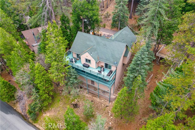 Detail Gallery Image 22 of 56 For 27391 Cottonwood Ln, Lake Arrowhead,  CA 92317 - 4 Beds | 3/1 Baths