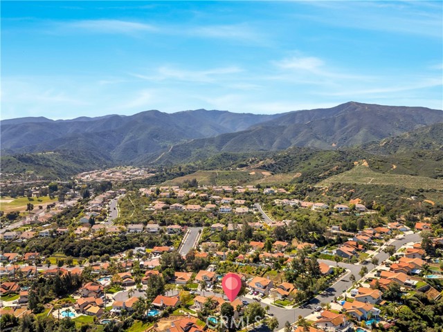 Detail Gallery Image 11 of 43 For 1475 Labrador, Corona,  CA 92882 - 4 Beds | 3 Baths