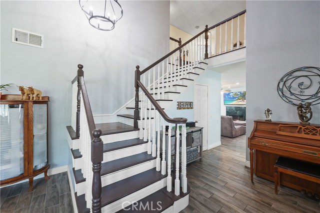 2738 S Del Norte Avenue, Ontario CA: https://media.crmls.org/medias/6745952c-41fd-4d31-8e4c-d42a868a3798.jpg