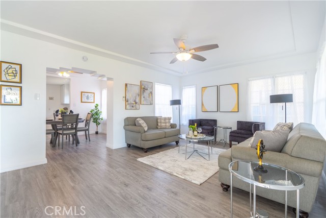 Detail Gallery Image 26 of 41 For 3155 Lynwood Rd, Lynwood,  CA 90262 - 3 Beds | 1 Baths