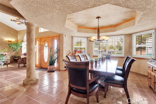 Detail Gallery Image 10 of 75 For 17662 Ridge View Ct, Apple Valley,  CA 92307 - 3 Beds | 3/1 Baths