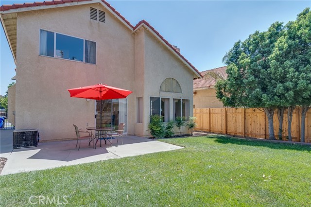 Image 2 for 7614 Foxtail Ln, Fontana, CA 92336