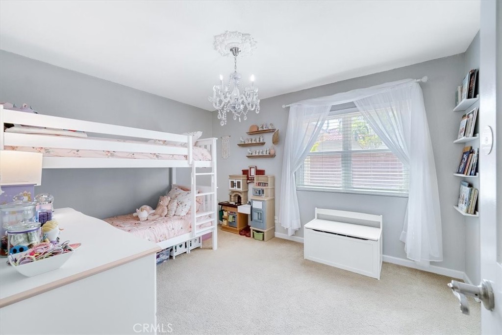 9048 Meadowrun - photo 20