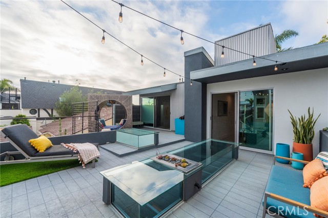 Detail Gallery Image 40 of 49 For 358 Santa Ana, Long Beach,  CA 90803 - 3 Beds | 3 Baths