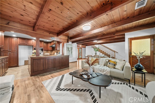 Detail Gallery Image 12 of 29 For 219 Ladera Vista, Fullerton,  CA 92831 - 4 Beds | 3 Baths