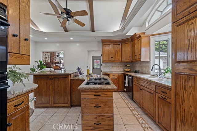 Detail Gallery Image 21 of 49 For 15155 El Soneto, Whittier,  CA 90605 - 3 Beds | 3 Baths