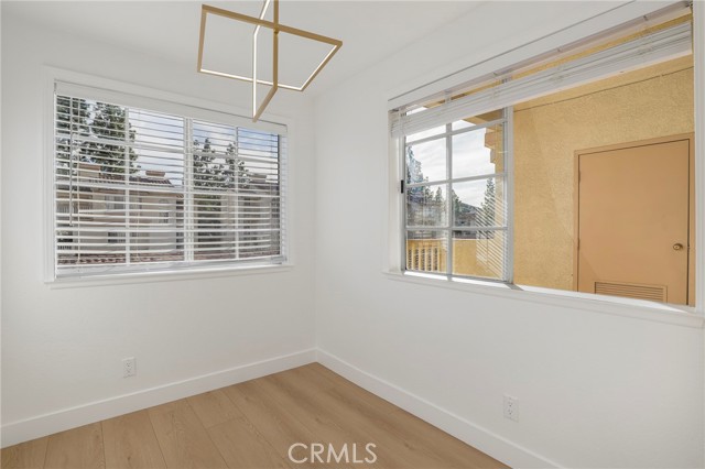 Detail Gallery Image 14 of 36 For 5799 Freebird Ln #102,  Oak Park,  CA 91377 - 2 Beds | 2/1 Baths