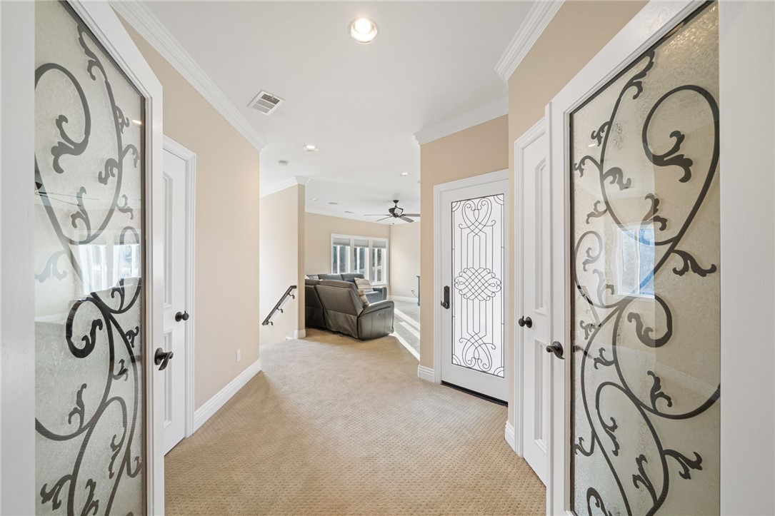 Detail Gallery Image 19 of 60 For 18378 Avenida Bosque, Murrieta,  CA 92562 - 4 Beds | 3/1 Baths