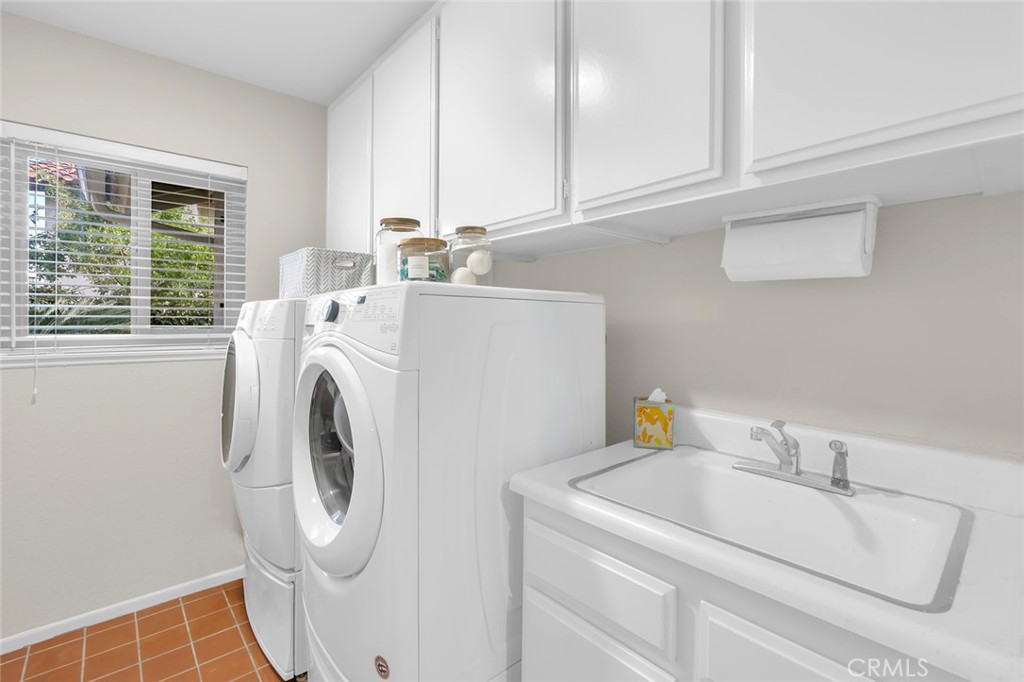 MLS #OC25257716 image #23