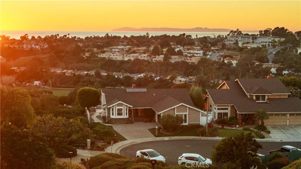 MLS #OC25271679 image #22