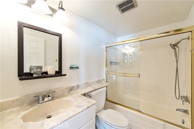 Detail Gallery Image 9 of 18 For 4351 Pioneer St, Irvine,  CA 92604 - 5 Beds | 3 Baths
