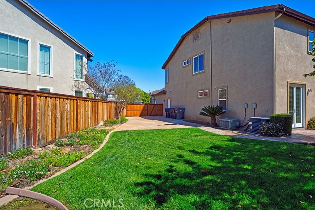 Image 61 of 63 For 24089 Golden Mist