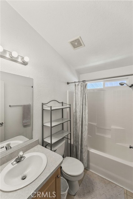 Detail Gallery Image 21 of 26 For 20401 Soledad Canyon #613,  Canyon Country,  CA 91351 - 3 Beds | 2 Baths