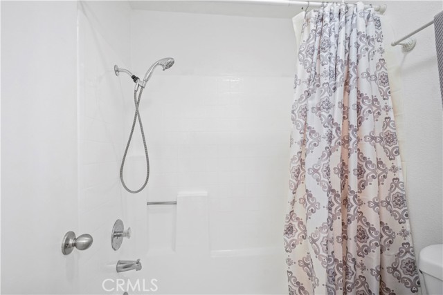 Detail Gallery Image 23 of 41 For 24123 Del Monte Dr #105,  Valencia,  CA 91355 - 1 Beds | 1 Baths