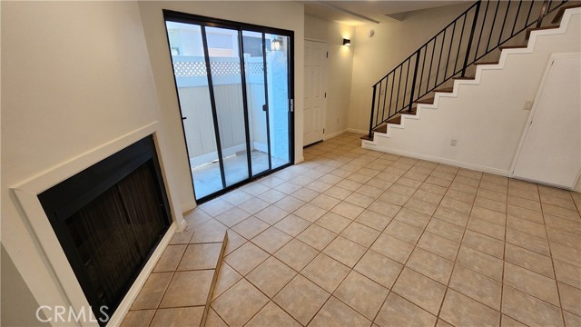 Detail Gallery Image 17 of 30 For 12310 Burbank Blvd #12,  Valley Village,  CA 91607 - 2 Beds | 1/1 Baths