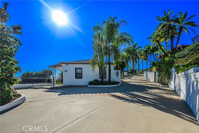 Detail Gallery Image 5 of 52 For 1249 Dorothea Rd, La Habra Heights,  CA 90631 - 3 Beds | 3 Baths