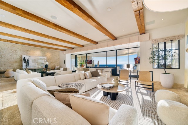 21 Strand Beach Drive, Dana Point CA: https://media.crmls.org/medias/674f36c0-e448-49c4-9bd6-ff3b0aeca7b3.jpg