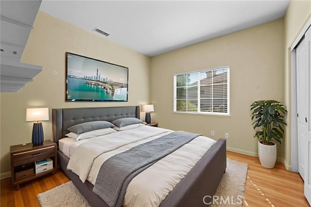 24217 Corte Cordoba, Murrieta CA: https://media.crmls.org/medias/67501c59-9a84-40bb-9170-1cb75bf712b3.jpg