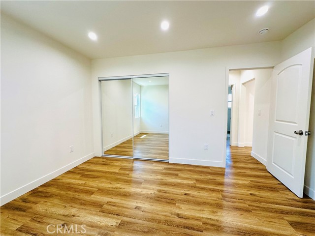 Detail Gallery Image 11 of 21 For 11104 Oxnard St, North Hollywood,  CA 91606 - 4 Beds | 3 Baths