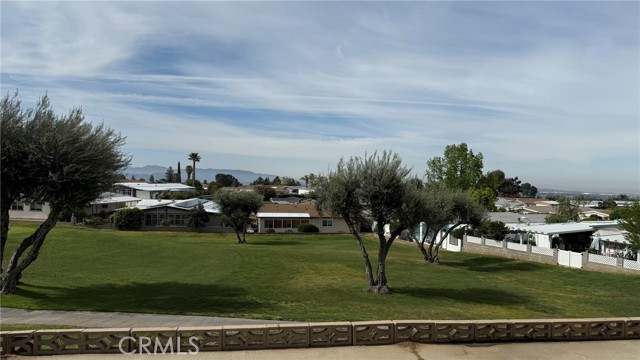 10079 Chisholm Trail, Cherry Valley CA: https://media.crmls.org/medias/6750bd0f-1fce-4e78-ad49-0a682973df75.jpg
